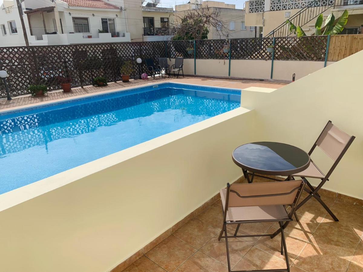 Peaceful Apartment With Double Bed - Oak Breeze Paphos Exterior foto